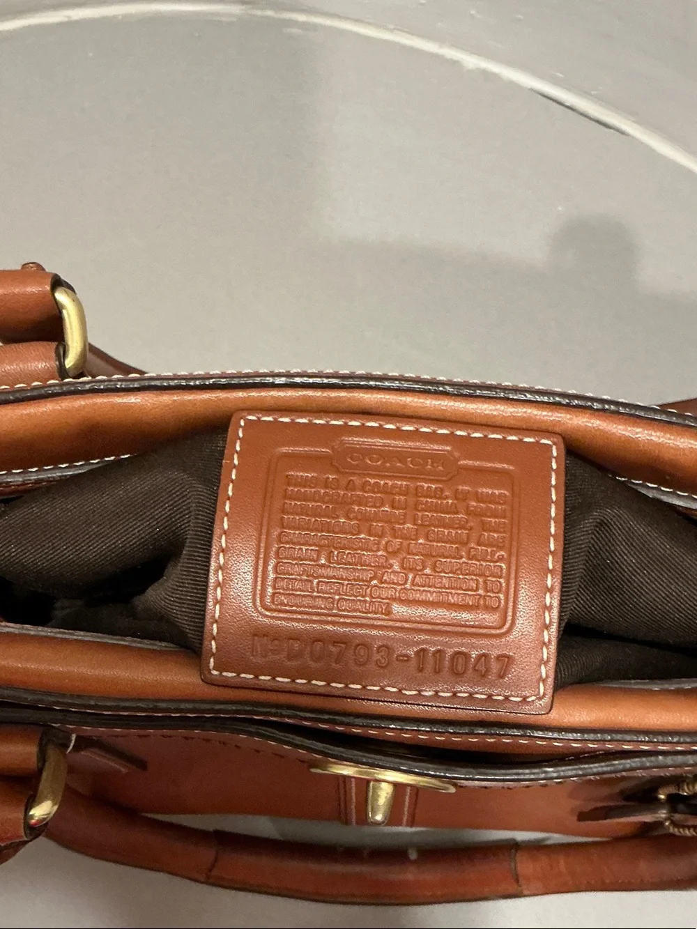 Vintage Coach Hamptons 11047 Acorn Brown Leather Turnlock Carryall Satchel 2007